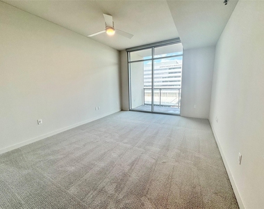 6911 Cowboys Way - Photo Thumbnail 3