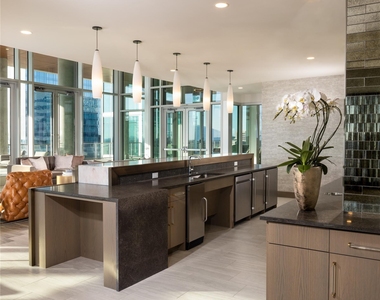 6911 Cowboys Way - Photo Thumbnail 13