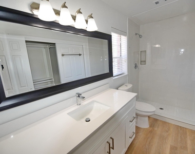 3701 Cedarplaza Lane - Photo Thumbnail 13