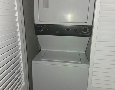 8618 Baltimore Drive - Photo Thumbnail 8