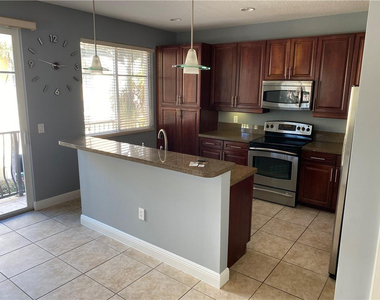 3629 Nw 5th Terrace - Photo Thumbnail 4