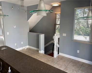 3629 Nw 5th Terrace - Photo Thumbnail 7