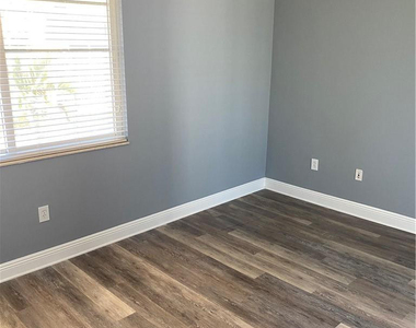 3629 Nw 5th Terrace - Photo Thumbnail 18