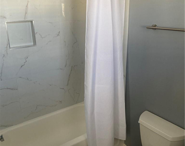 3629 Nw 5th Terrace - Photo Thumbnail 16