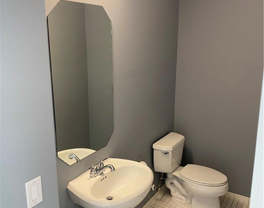 3629 Nw 5th Terrace - Photo Thumbnail 9