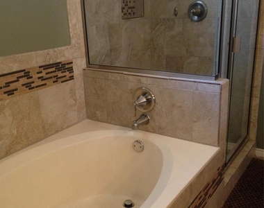 1705 Ingleside Drive - Photo Thumbnail 3