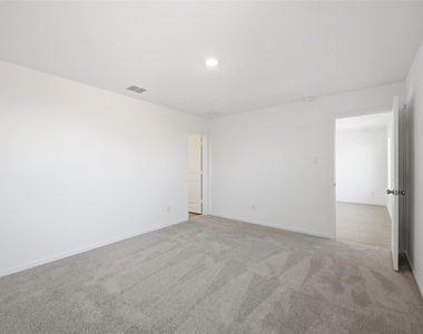 1617 Elliott Road - Photo Thumbnail 10