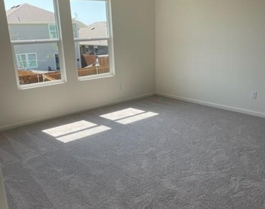 1804 Washington Street - Photo Thumbnail 11