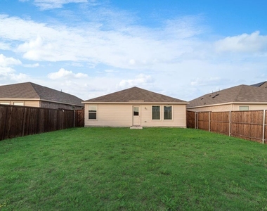 1012 Barkers Pond Avenue - Photo Thumbnail 23