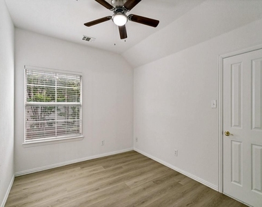 1408 Stillforest Drive - Photo Thumbnail 15