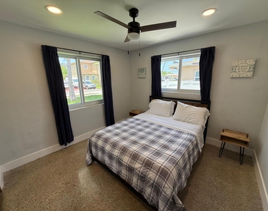 637 Sw 2nd Street - Photo Thumbnail 11