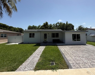 637 Sw 2nd Street - Photo Thumbnail 20