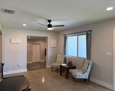 637 Sw 2nd Street - Photo Thumbnail 4