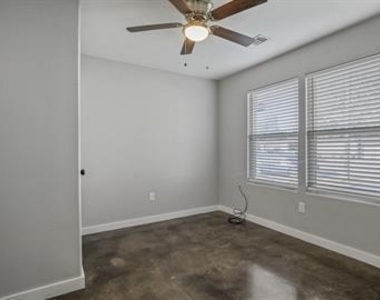 410 S Mirick Avenue - Photo Thumbnail 9
