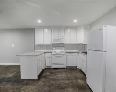 410 S Mirick Avenue - Photo Thumbnail 4