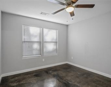 410 S Mirick Avenue - Photo Thumbnail 7