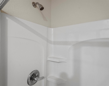 2208 Sayle Street - Photo Thumbnail 15