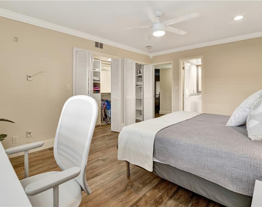 3201 Ne 36th Street - Photo Thumbnail 22