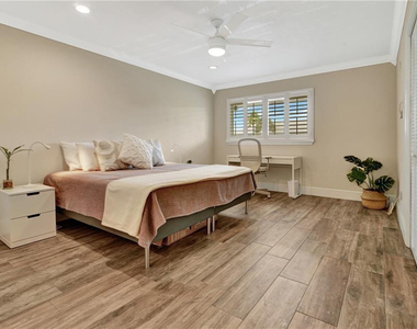 3201 Ne 36th Street - Photo Thumbnail 20
