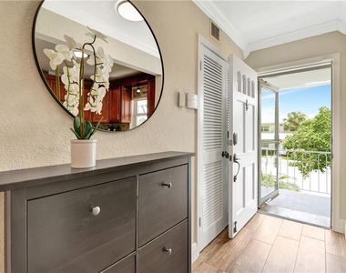 3201 Ne 36th Street - Photo Thumbnail 7