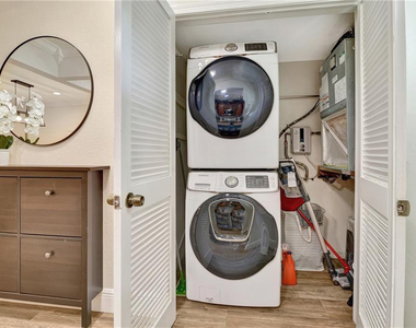 3201 Ne 36th Street - Photo Thumbnail 27