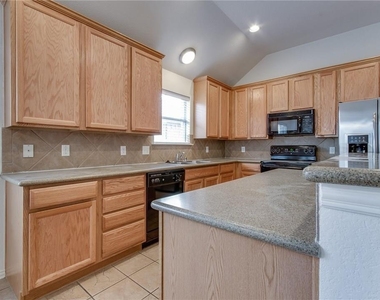 2717 Sunlight Drive - Photo Thumbnail 16