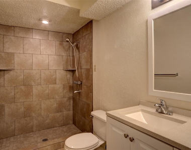 3913 Sandia Drive - Photo Thumbnail 19