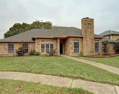 3913 Sandia Drive - Photo Thumbnail 1