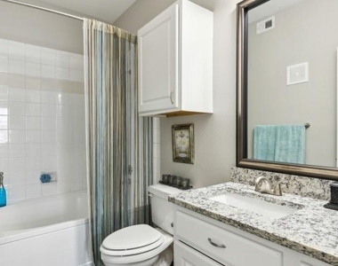 6201 Chapel Hill Boulevard - Photo Thumbnail 12