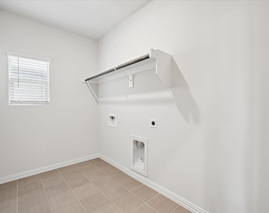 10529 Tuxinaw Trail - Photo Thumbnail 24