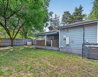 8323 Lapanto Lane - Photo Thumbnail 21