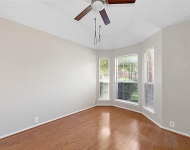 10613 Brandenberg Drive - Photo Thumbnail 21
