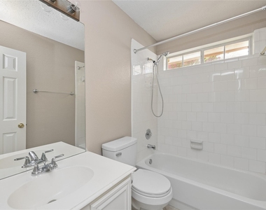 10613 Brandenberg Drive - Photo Thumbnail 24