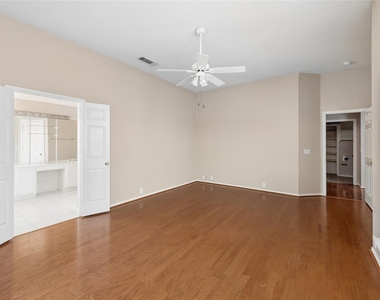 10613 Brandenberg Drive - Photo Thumbnail 16