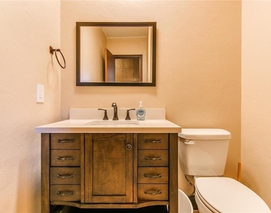 6303 Christon Court - Photo Thumbnail 8