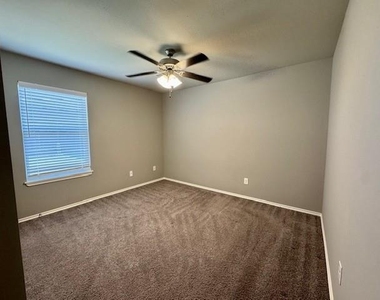12928 Nw 4th Terrace - Photo Thumbnail 23