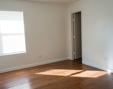 4929 Creek Ridge Trail - Photo Thumbnail 16