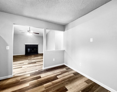 238 W Apple Branch Way - Photo Thumbnail 3
