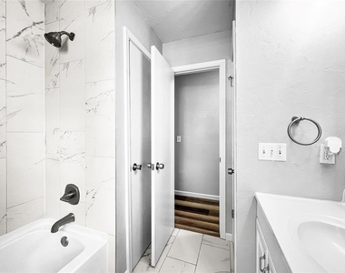 238 W Apple Branch Way - Photo Thumbnail 7