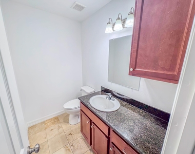 2809 Minert Street - Photo Thumbnail 6