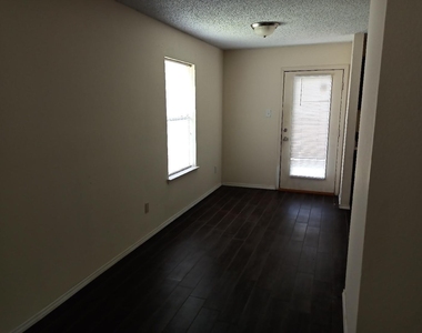 4451 Posada Drive - Photo Thumbnail 15
