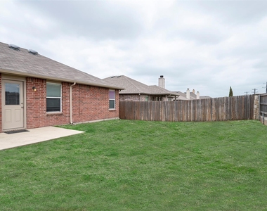 1505 Lone Pine Drive - Photo Thumbnail 23