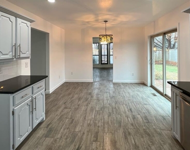 12510 Maple Ridge Road - Photo Thumbnail 16