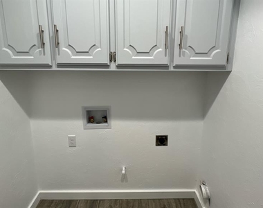 12510 Maple Ridge Road - Photo Thumbnail 29