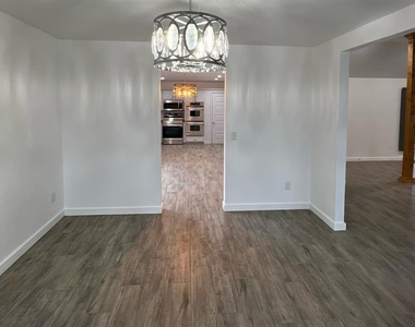12510 Maple Ridge Road - Photo Thumbnail 11
