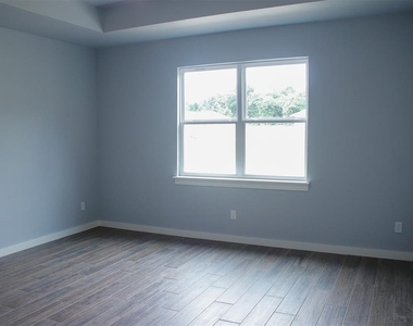 1716 Kalidy Drive - Photo Thumbnail 19