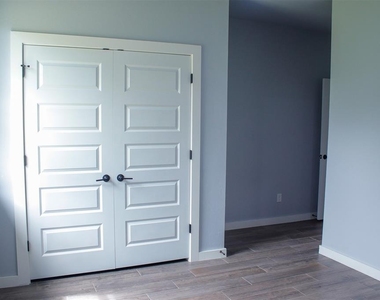 1716 Kalidy Drive - Photo Thumbnail 8