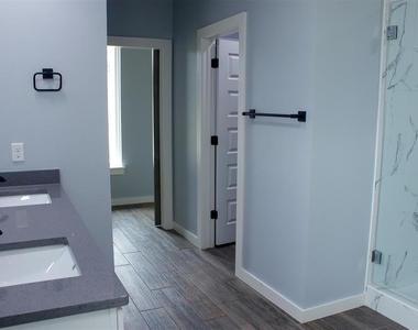 1716 Kalidy Drive - Photo Thumbnail 24