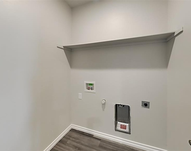 12541 Babbling Brook Drive - Photo Thumbnail 14