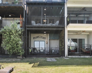 3928 Mediterranean Street - Photo Thumbnail 2